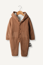 Düğmeli Kapüşonlu Erkek Bebek Triko Tulum