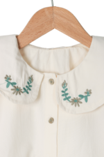 Kız Çocuk Bebe Yaka Çiçek Nakışlı Gömlek ve Pantolon İkili Takımı Krem-Yeşil - Görsel 4