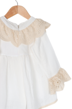 Kız Çocuk Zarif Geniş Dantel Detaylı Keten Elbisesi Krem - Görsel 4