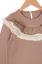 Kız Çocuk Fırfırlı ve Dantel Detaylı Uzun Kollu Sweatshirt Kahverengi - Görsel 3