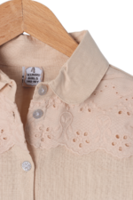 Kız Çocuk Çiçek Nakış Detaylı Fırfırlı Gömlek Bej - Görsel 3